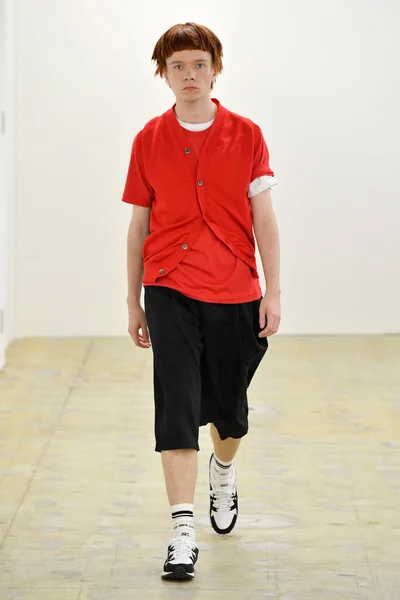 Look 7